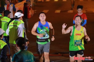 BƯỚC CHẠY CHÀO XUÂN THÀNH PHỐ QUẢNG NGÃI 2024 - Ảnh #1242065