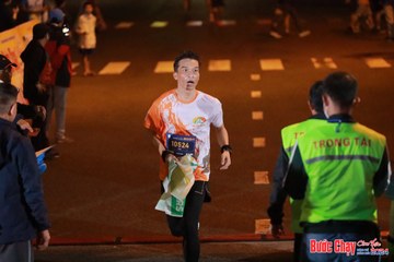 BƯỚC CHẠY CHÀO XUÂN THÀNH PHỐ QUẢNG NGÃI 2024 - Ảnh #1243185
