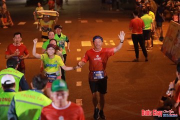 BƯỚC CHẠY CHÀO XUÂN THÀNH PHỐ QUẢNG NGÃI 2024 - Ảnh #1248621