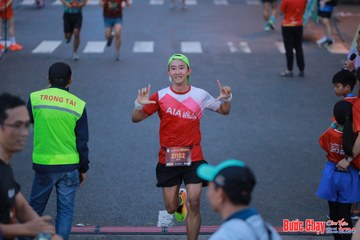 BƯỚC CHẠY CHÀO XUÂN THÀNH PHỐ QUẢNG NGÃI 2024 - Ảnh #1251098