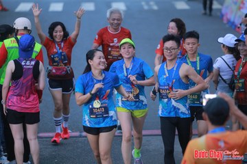 BƯỚC CHẠY CHÀO XUÂN THÀNH PHỐ QUẢNG NGÃI 2024 - Ảnh #1220693