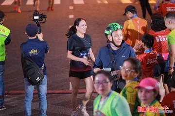 BƯỚC CHẠY CHÀO XUÂN THÀNH PHỐ QUẢNG NGÃI 2024 - Ảnh #1249739