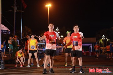 BƯỚC CHẠY CHÀO XUÂN THÀNH PHỐ QUẢNG NGÃI 2024 - Ảnh #1212828