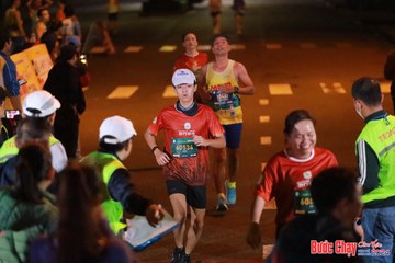 BƯỚC CHẠY CHÀO XUÂN THÀNH PHỐ QUẢNG NGÃI 2024 - Ảnh #1243802