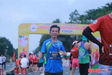 BƯỚC CHẠY CHÀO XUÂN THÀNH PHỐ QUẢNG NGÃI 2024 - Ảnh #1220997