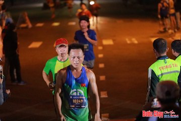 BƯỚC CHẠY CHÀO XUÂN THÀNH PHỐ QUẢNG NGÃI 2024 - Ảnh #1243244