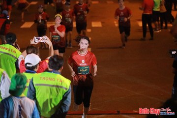 BƯỚC CHẠY CHÀO XUÂN THÀNH PHỐ QUẢNG NGÃI 2024 - Ảnh #1252481