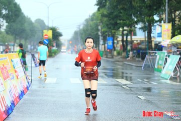 BƯỚC CHẠY CHÀO XUÂN THÀNH PHỐ QUẢNG NGÃI 2024 - Ảnh #1238515