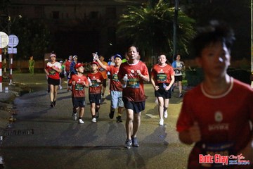 BƯỚC CHẠY CHÀO XUÂN THÀNH PHỐ QUẢNG NGÃI 2024 - Ảnh #1225175
