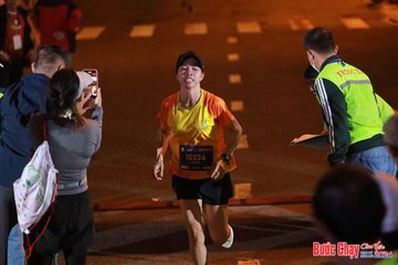 BƯỚC CHẠY CHÀO XUÂN THÀNH PHỐ QUẢNG NGÃI 2024 - Ảnh #1243362