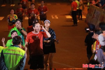 BƯỚC CHẠY CHÀO XUÂN THÀNH PHỐ QUẢNG NGÃI 2024 - Ảnh #1248144