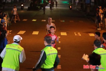 BƯỚC CHẠY CHÀO XUÂN THÀNH PHỐ QUẢNG NGÃI 2024 - Ảnh #1241887
