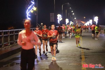BƯỚC CHẠY CHÀO XUÂN THÀNH PHỐ QUẢNG NGÃI 2024 - Ảnh #1232984