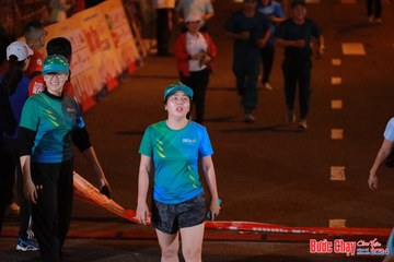 BƯỚC CHẠY CHÀO XUÂN THÀNH PHỐ QUẢNG NGÃI 2024 - Ảnh #1239593