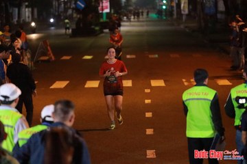 BƯỚC CHẠY CHÀO XUÂN THÀNH PHỐ QUẢNG NGÃI 2024 - Ảnh #1243888