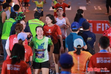 BƯỚC CHẠY CHÀO XUÂN THÀNH PHỐ QUẢNG NGÃI 2024 - Ảnh #1249919