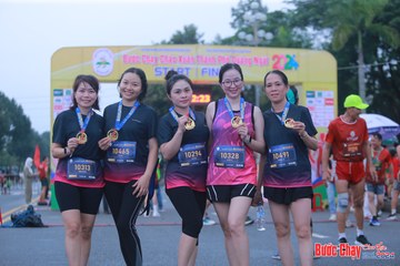 BƯỚC CHẠY CHÀO XUÂN THÀNH PHỐ QUẢNG NGÃI 2024 - Ảnh #1221429