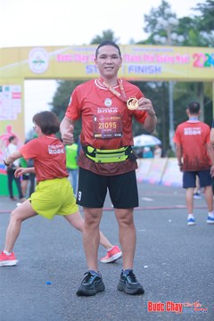 BƯỚC CHẠY CHÀO XUÂN THÀNH PHỐ QUẢNG NGÃI 2024 - Ảnh #1221413