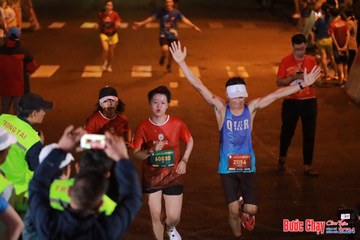 BƯỚC CHẠY CHÀO XUÂN THÀNH PHỐ QUẢNG NGÃI 2024 - Ảnh #1247078