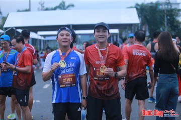 BƯỚC CHẠY CHÀO XUÂN THÀNH PHỐ QUẢNG NGÃI 2024 - Ảnh #1220774