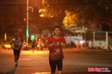 BƯỚC CHẠY CHÀO XUÂN THÀNH PHỐ QUẢNG NGÃI 2024 - Ảnh #1236613