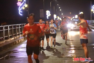 BƯỚC CHẠY CHÀO XUÂN THÀNH PHỐ QUẢNG NGÃI 2024 - Ảnh #1232152