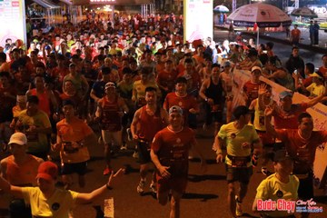 BƯỚC CHẠY CHÀO XUÂN THÀNH PHỐ QUẢNG NGÃI 2024 - Ảnh #1213029