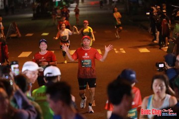 BƯỚC CHẠY CHÀO XUÂN THÀNH PHỐ QUẢNG NGÃI 2024 - Ảnh #1244265