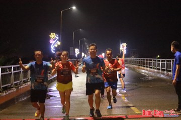 BƯỚC CHẠY CHÀO XUÂN THÀNH PHỐ QUẢNG NGÃI 2024 - Ảnh #1231200