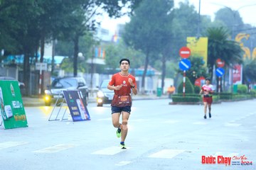 BƯỚC CHẠY CHÀO XUÂN THÀNH PHỐ QUẢNG NGÃI 2024 - Ảnh #1238381