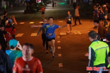 BƯỚC CHẠY CHÀO XUÂN THÀNH PHỐ QUẢNG NGÃI 2024 - Ảnh #1242700