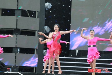 BƯỚC CHẠY CHÀO XUÂN THÀNH PHỐ QUẢNG NGÃI 2024 - Ảnh #1231532