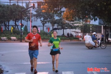 BƯỚC CHẠY CHÀO XUÂN THÀNH PHỐ QUẢNG NGÃI 2024 - Ảnh #1236802