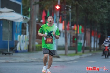 BƯỚC CHẠY CHÀO XUÂN THÀNH PHỐ QUẢNG NGÃI 2024 - Ảnh #1237124