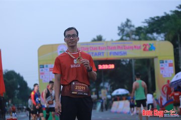 BƯỚC CHẠY CHÀO XUÂN THÀNH PHỐ QUẢNG NGÃI 2024 - Ảnh #1221527