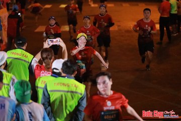 BƯỚC CHẠY CHÀO XUÂN THÀNH PHỐ QUẢNG NGÃI 2024 - Ảnh #1248077
