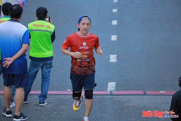 BƯỚC CHẠY CHÀO XUÂN THÀNH PHỐ QUẢNG NGÃI 2024 - Ảnh #1251534