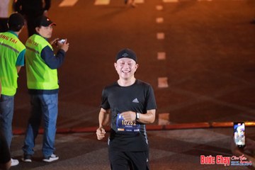 BƯỚC CHẠY CHÀO XUÂN THÀNH PHỐ QUẢNG NGÃI 2024 - Ảnh #1249121