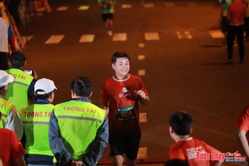 BƯỚC CHẠY CHÀO XUÂN THÀNH PHỐ QUẢNG NGÃI 2024 - Ảnh #1248676