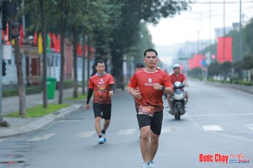 BƯỚC CHẠY CHÀO XUÂN THÀNH PHỐ QUẢNG NGÃI 2024 - Ảnh #1237233