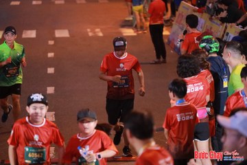 BƯỚC CHẠY CHÀO XUÂN THÀNH PHỐ QUẢNG NGÃI 2024 - Ảnh #1249473