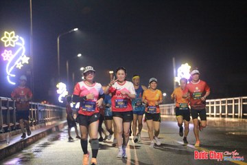 BƯỚC CHẠY CHÀO XUÂN THÀNH PHỐ QUẢNG NGÃI 2024 - Ảnh #1220084
