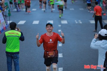 BƯỚC CHẠY CHÀO XUÂN THÀNH PHỐ QUẢNG NGÃI 2024 - Ảnh #1251719