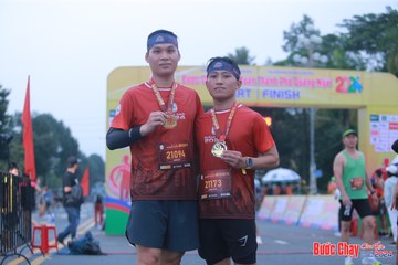 BƯỚC CHẠY CHÀO XUÂN THÀNH PHỐ QUẢNG NGÃI 2024 - Ảnh #1221548