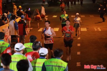 BƯỚC CHẠY CHÀO XUÂN THÀNH PHỐ QUẢNG NGÃI 2024 - Ảnh #1252444