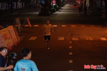 BƯỚC CHẠY CHÀO XUÂN THÀNH PHỐ QUẢNG NGÃI 2024 - Ảnh #1239016