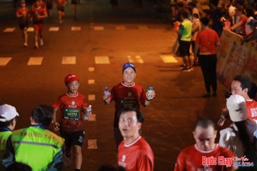 BƯỚC CHẠY CHÀO XUÂN THÀNH PHỐ QUẢNG NGÃI 2024 - Ảnh #1248470