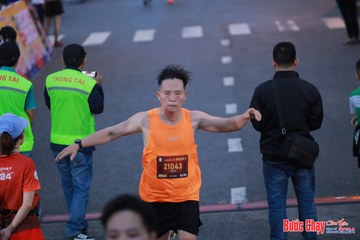 BƯỚC CHẠY CHÀO XUÂN THÀNH PHỐ QUẢNG NGÃI 2024 - Ảnh #1250772
