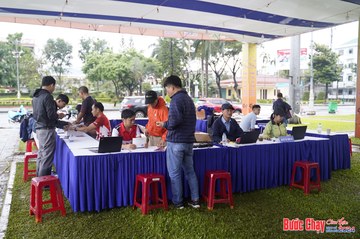 BƯỚC CHẠY CHÀO XUÂN THÀNH PHỐ QUẢNG NGÃI 2024 - Ảnh #1195016