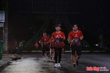 BƯỚC CHẠY CHÀO XUÂN THÀNH PHỐ QUẢNG NGÃI 2024 - Ảnh #1229713